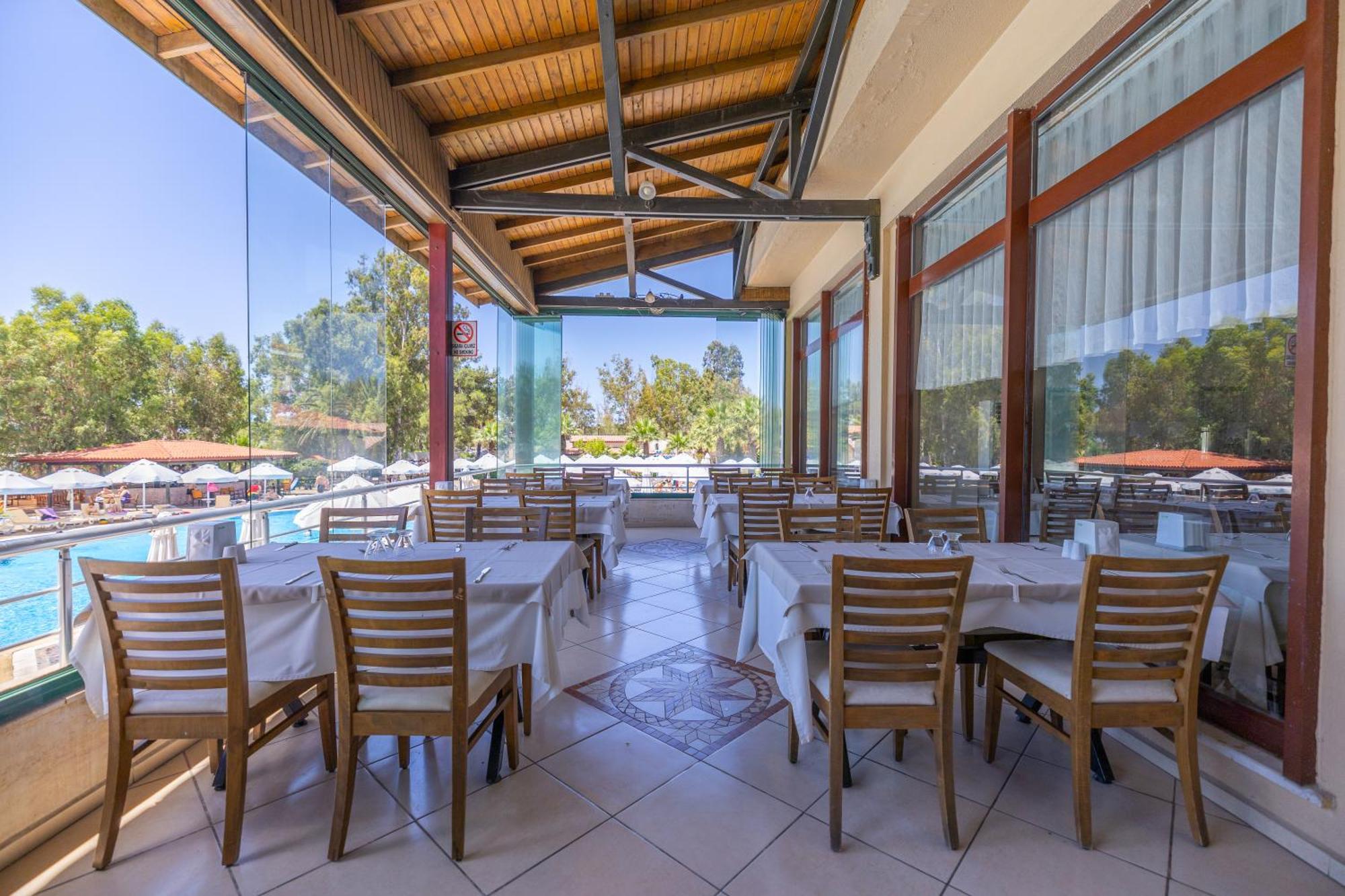 Halic Park Hotel Айвалык Экстерьер фото