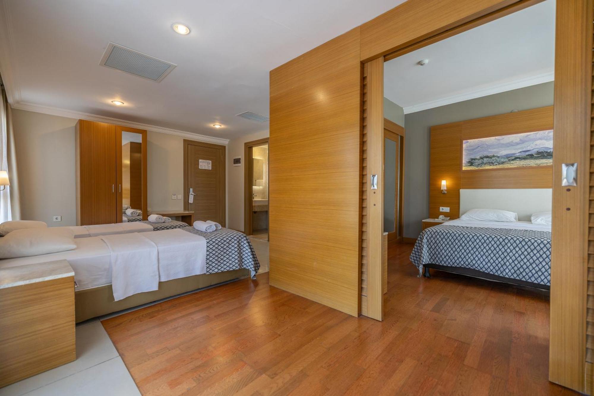 Halic Park Hotel Айвалык Экстерьер фото
